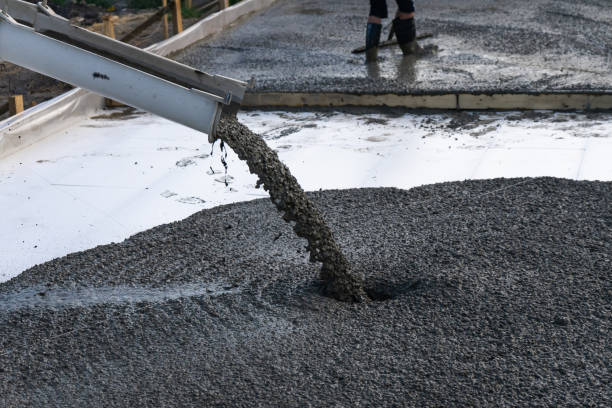 Best Commercial Concrete Contractor  in Darien, WI