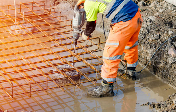 Best Concrete Flooring Contractor  in Darien, WI